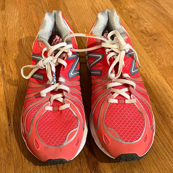 New Balance Pink Ribbon Running Shoes size 7.5 - Picture 1 of 5